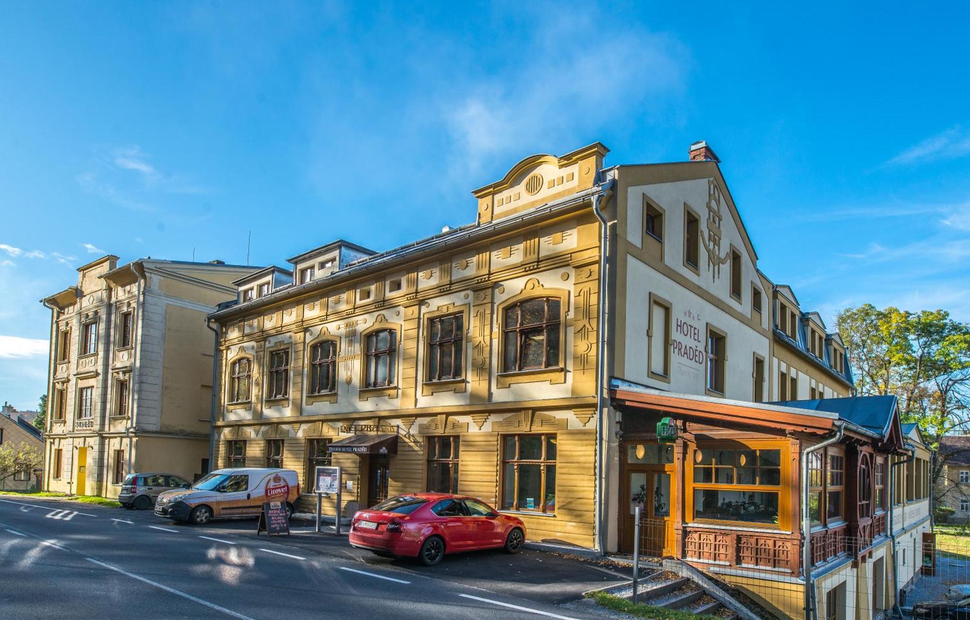 Penzion Praded Thamm Zlate Hory Exterior photo